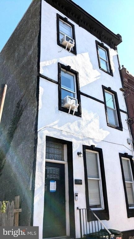 1729 N 24th - Photo 0