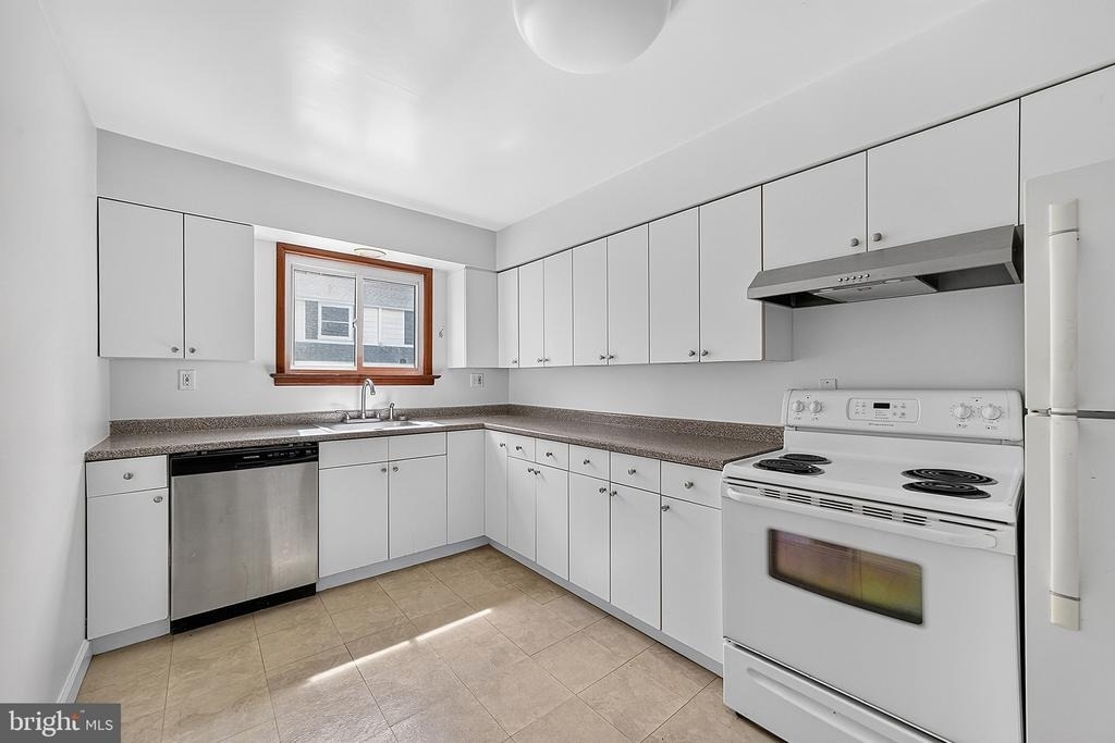 4 Pierson Place - Photo 15