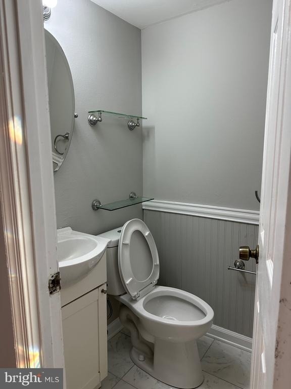 7806 Michele Drive - Photo 9
