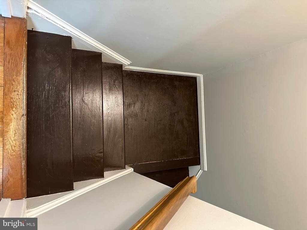 7806 Michele Drive - Photo 21