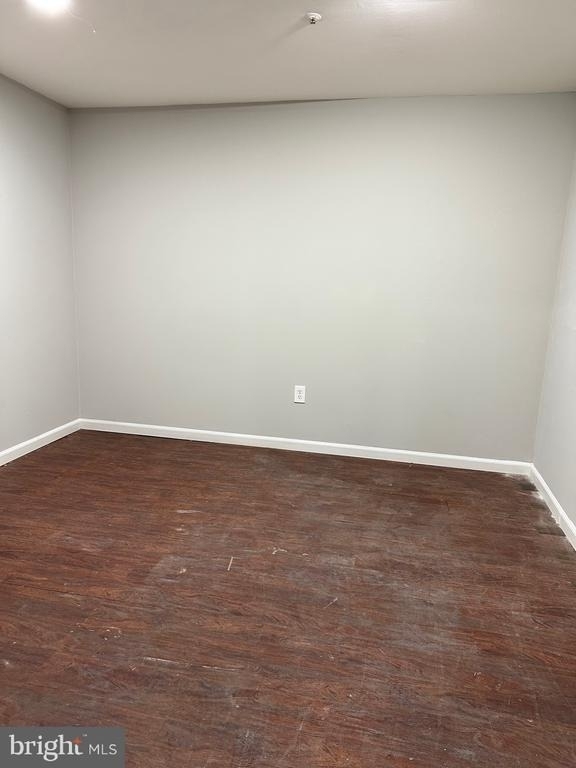 7806 Michele Drive - Photo 22