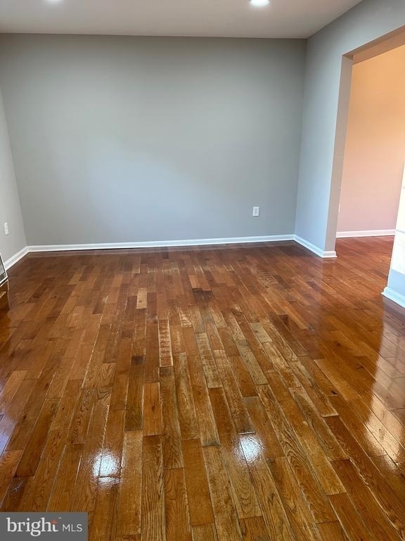 7806 Michele Drive - Photo 4