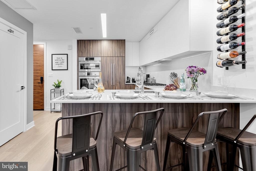 37 L Street Se - Photo 14