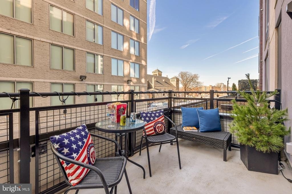 37 L Street Se - Photo 25