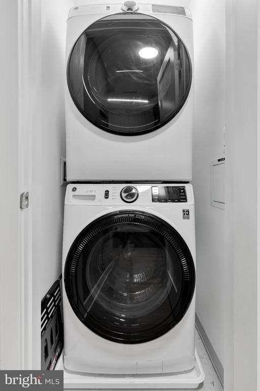 37 L Street Se - Photo 9