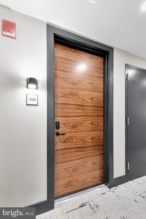 37 L Street Se - Photo 8