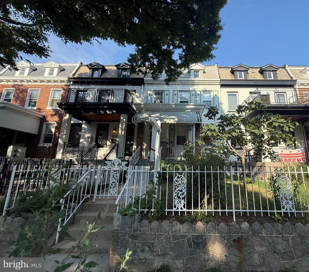 4017 Illinois Avenue Nw - Photo 2