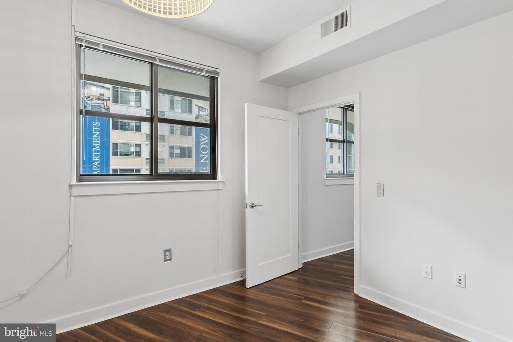 460 New York Avenue Nw - Photo 10