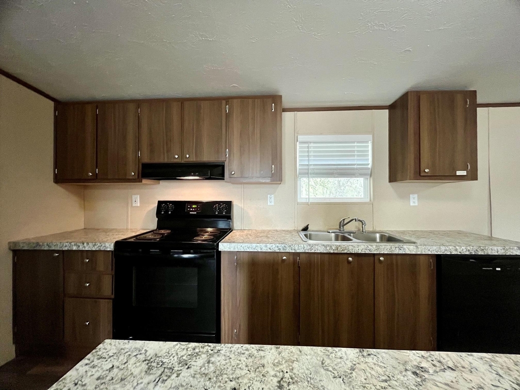 16900 Fagerquist Rd - Photo 7