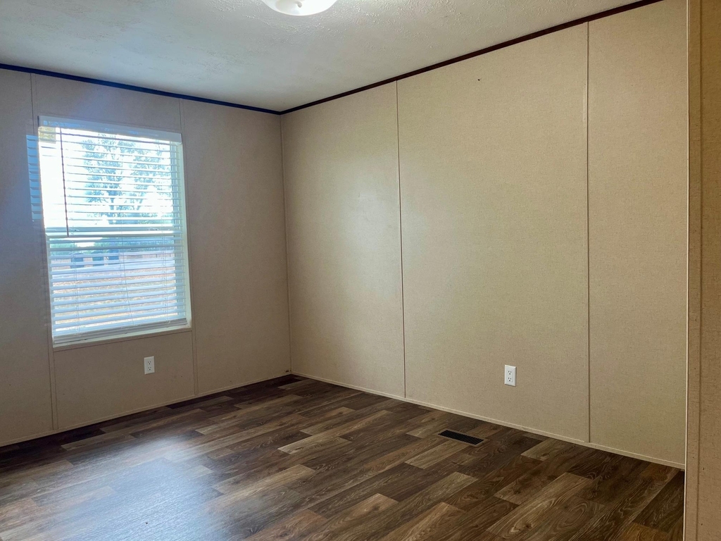 16900 Fagerquist Rd - Photo 12