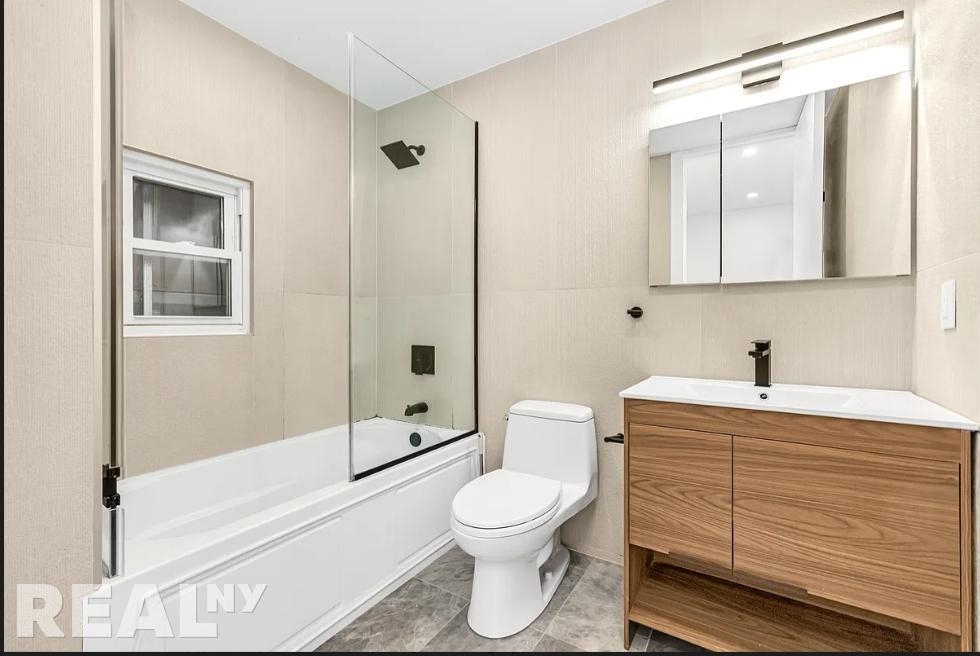 428 Seventh Avenue - Photo 4
