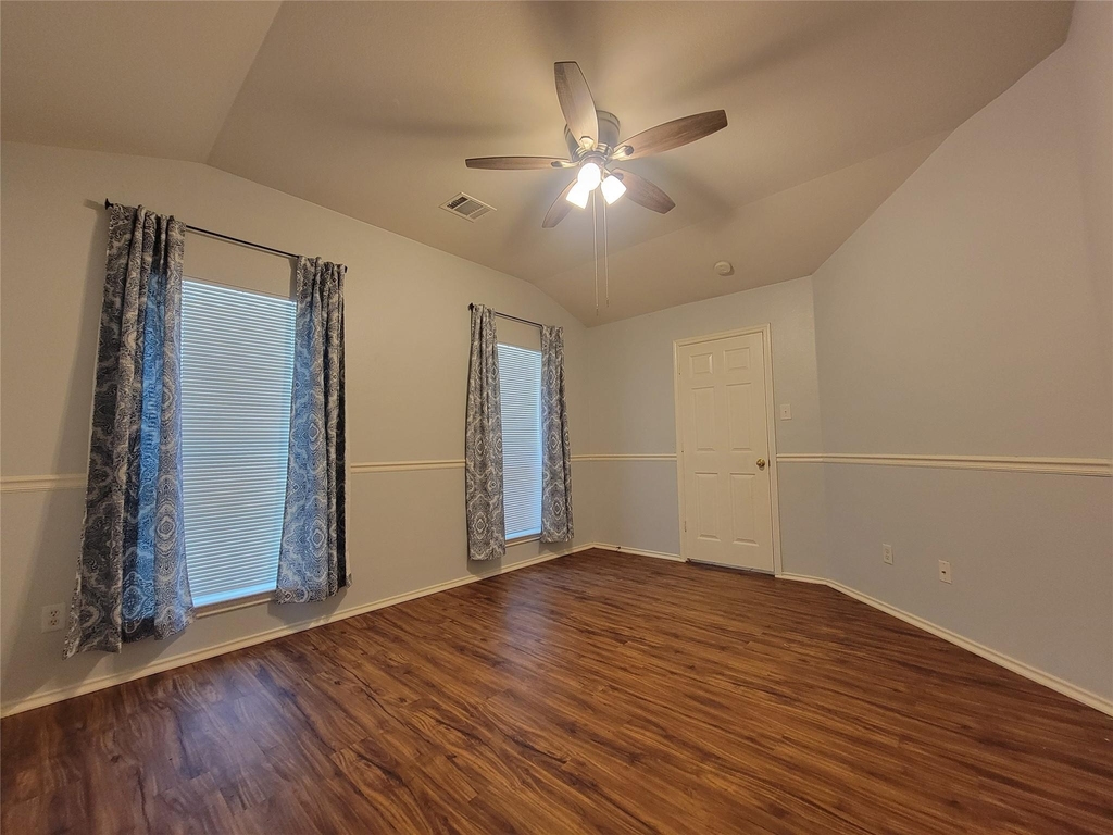 152 Dressen Dr - Photo 12