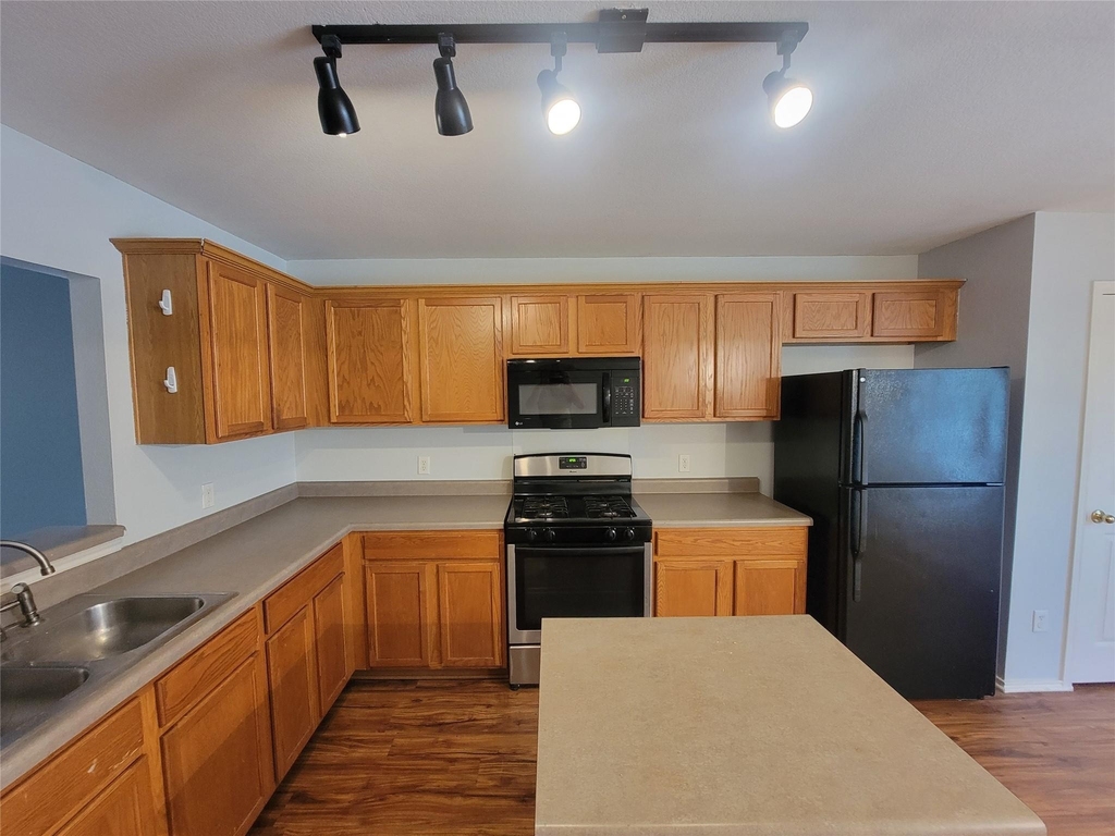 152 Dressen Dr - Photo 17