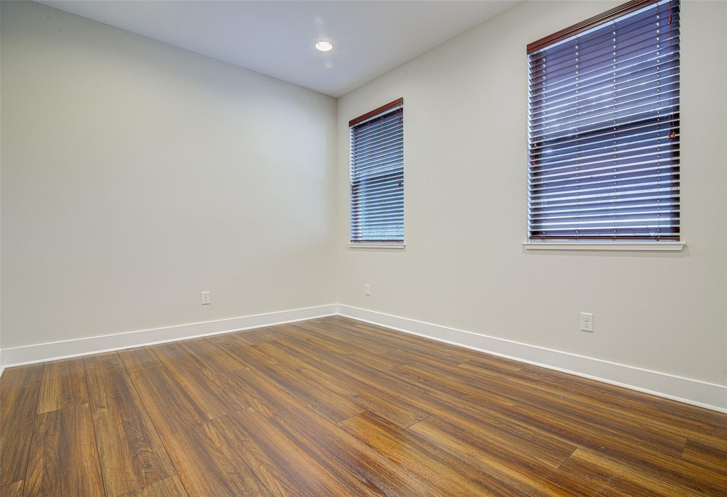 1106 Berger St - Photo 15