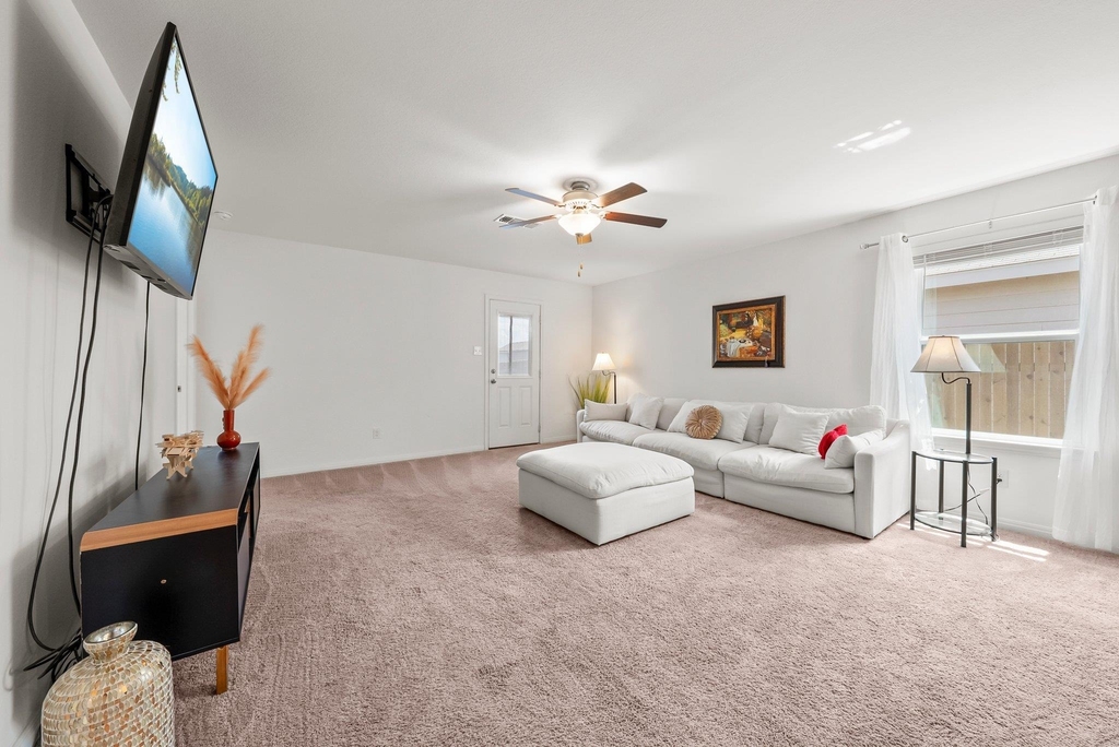 216 Wincanton Ln - Photo 8