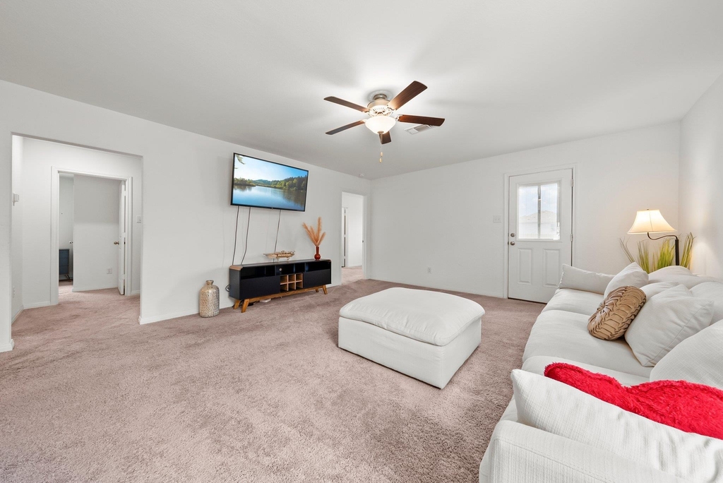 216 Wincanton Ln - Photo 9