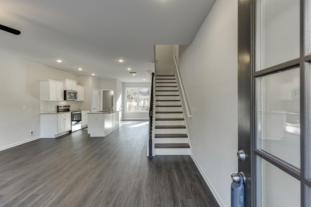 375 Collins Industrial Way - Photo 16