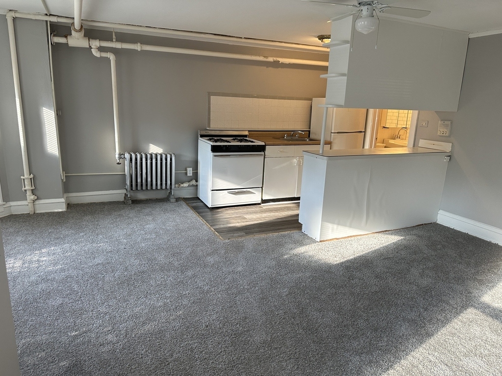 4941 N Monitor Avenue - Photo 1