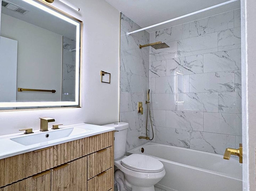 295 Hunterdon Court - Photo 1