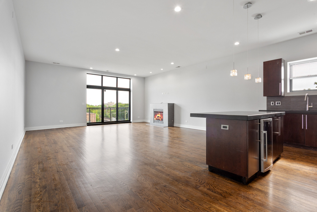 1412 W Morse Avenue - Photo 1