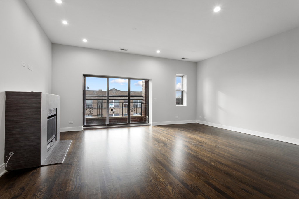 1412 W Morse Avenue - Photo 1