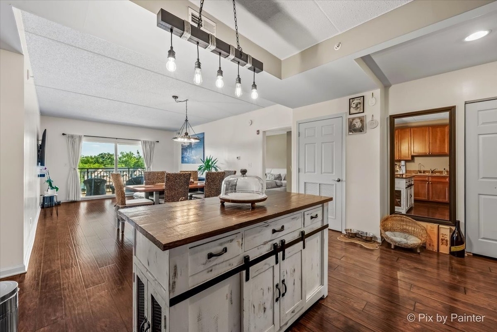 125 Lakeview Drive - Photo 3