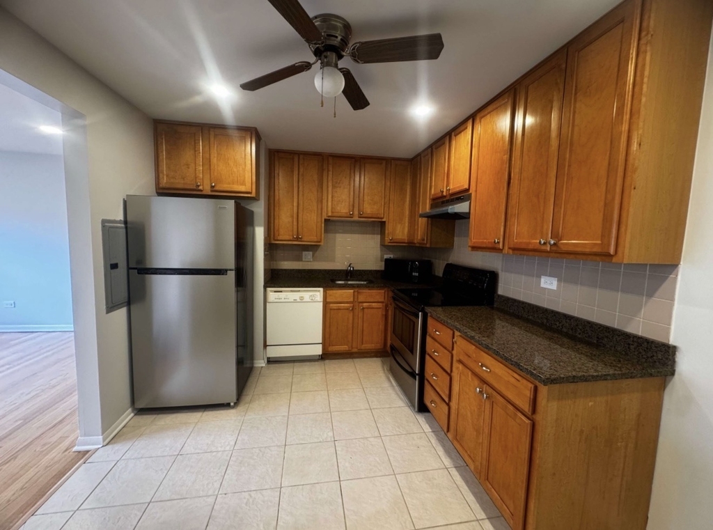 8636 Grand Avenue - Photo 9