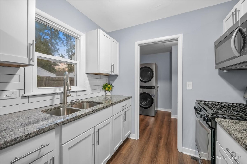 1706 North Avenue - Photo 3