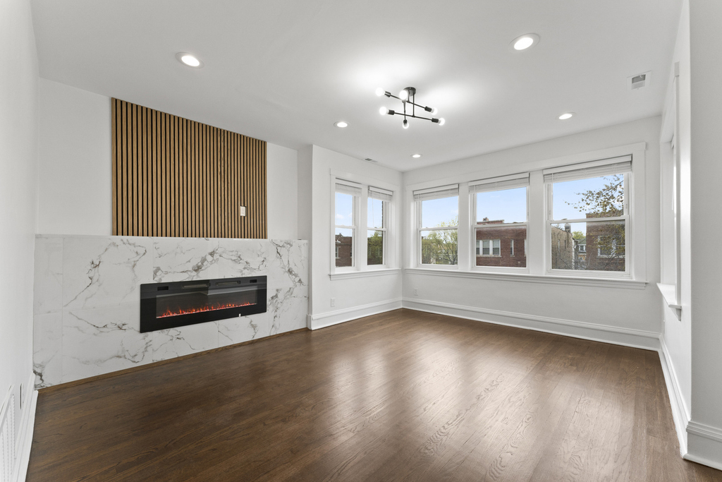 5304 W Cornelia Avenue - Photo 10