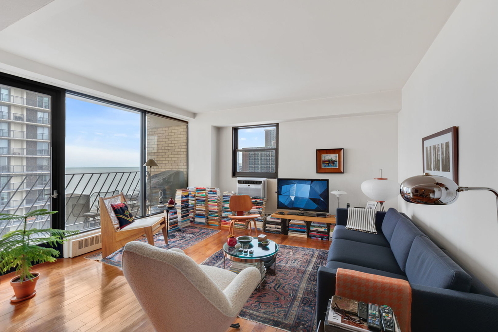 6030 N Sheridan Road - Photo 3