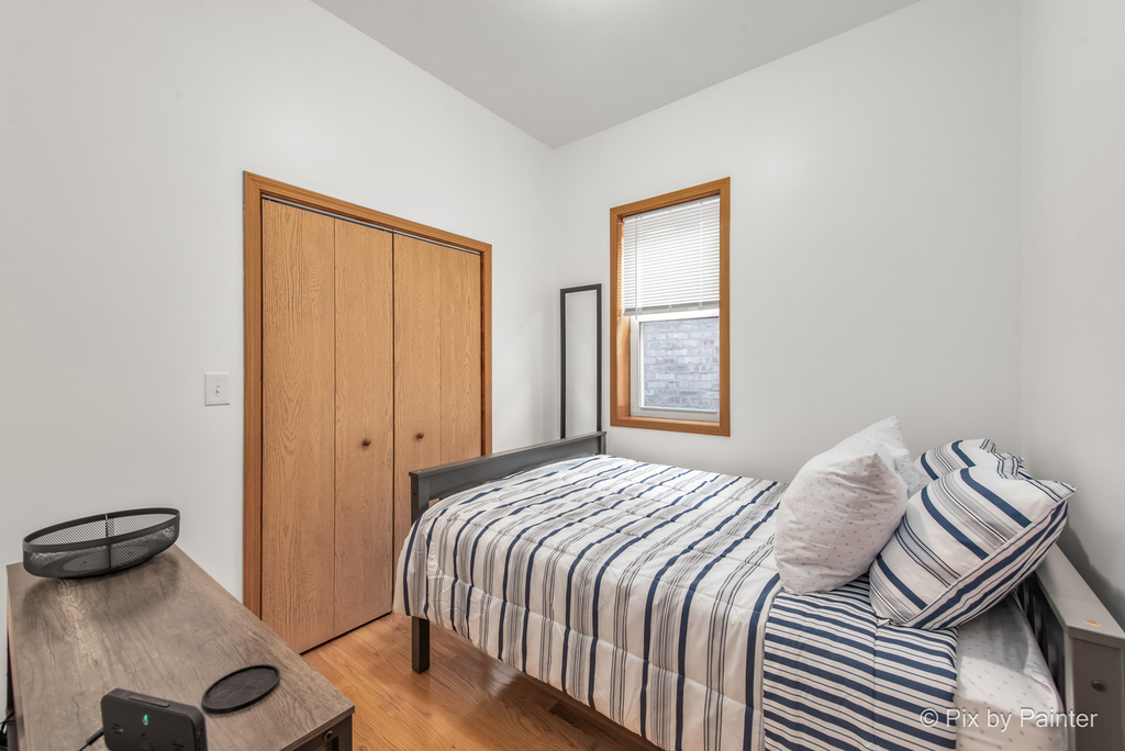 3305 S Bell Avenue - Photo 2