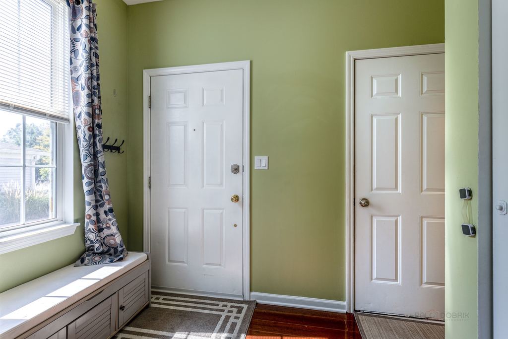 756 Woodewind Drive - Photo 4