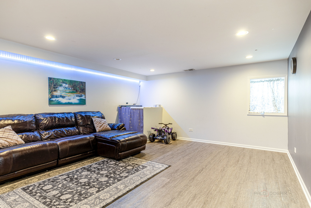 756 Woodewind Drive - Photo 20