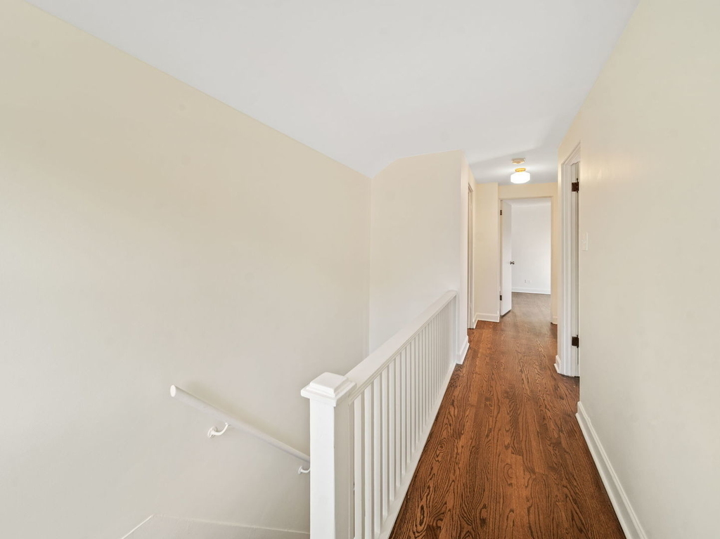 361 Bryant Avenue - Photo 10
