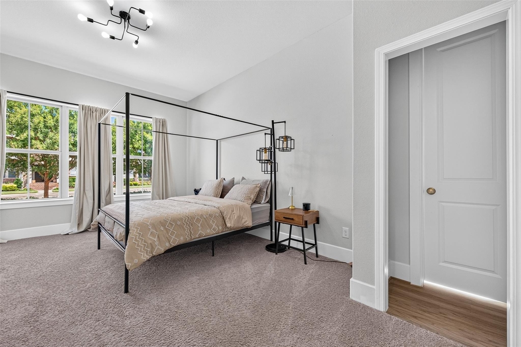 435 Imperial Boulevard - Photo 33