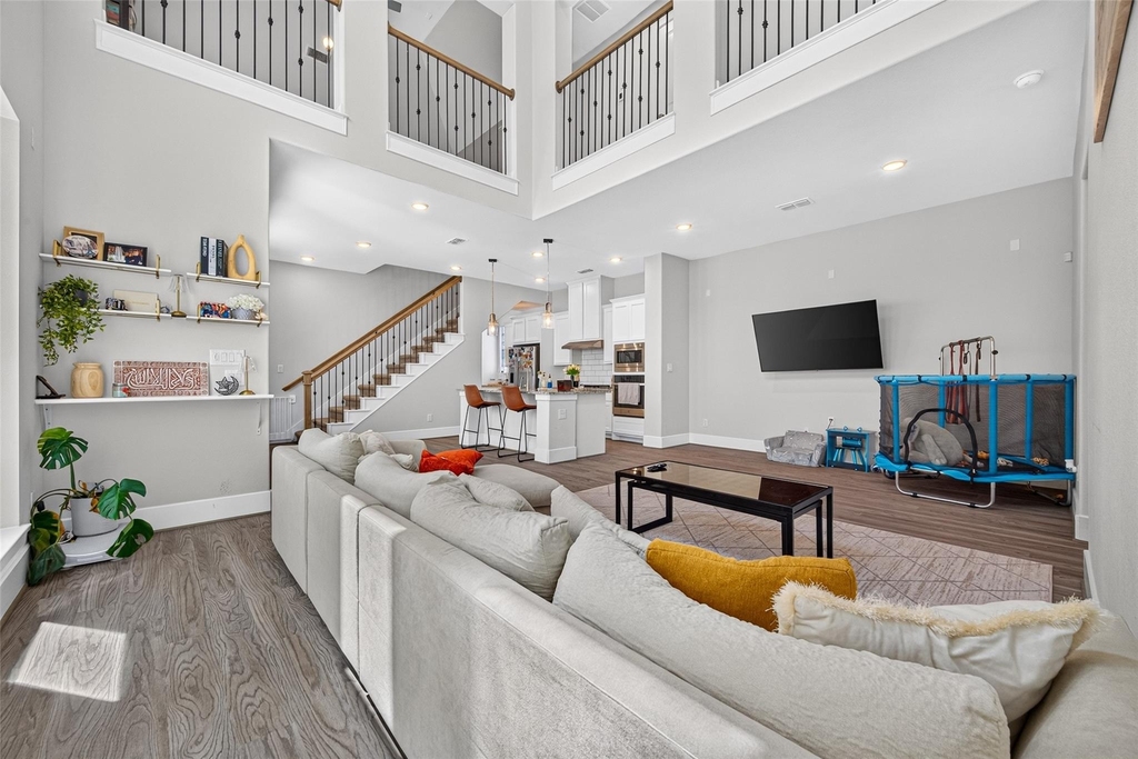 435 Imperial Boulevard - Photo 10