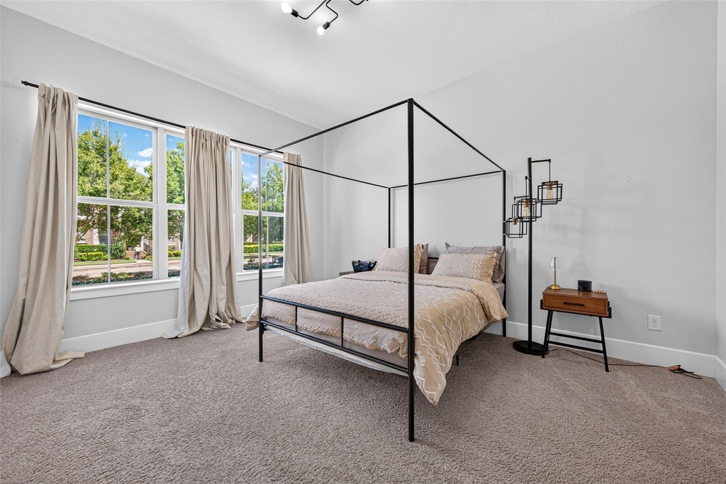 435 Imperial Boulevard - Photo 36