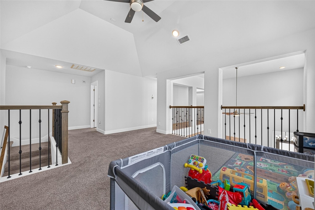 435 Imperial Boulevard - Photo 28