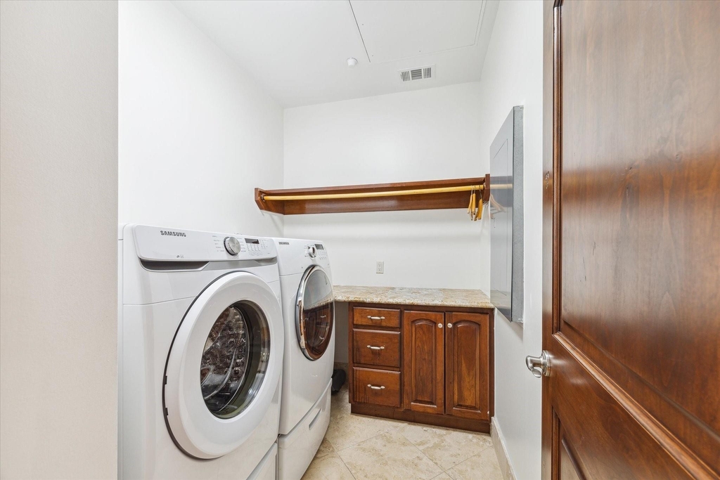 2515 Washington Avenue - Photo 26