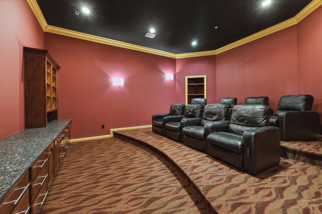 2515 Washington Avenue - Photo 25
