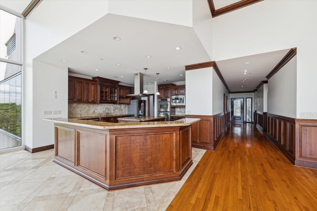 2515 Washington Avenue - Photo 8