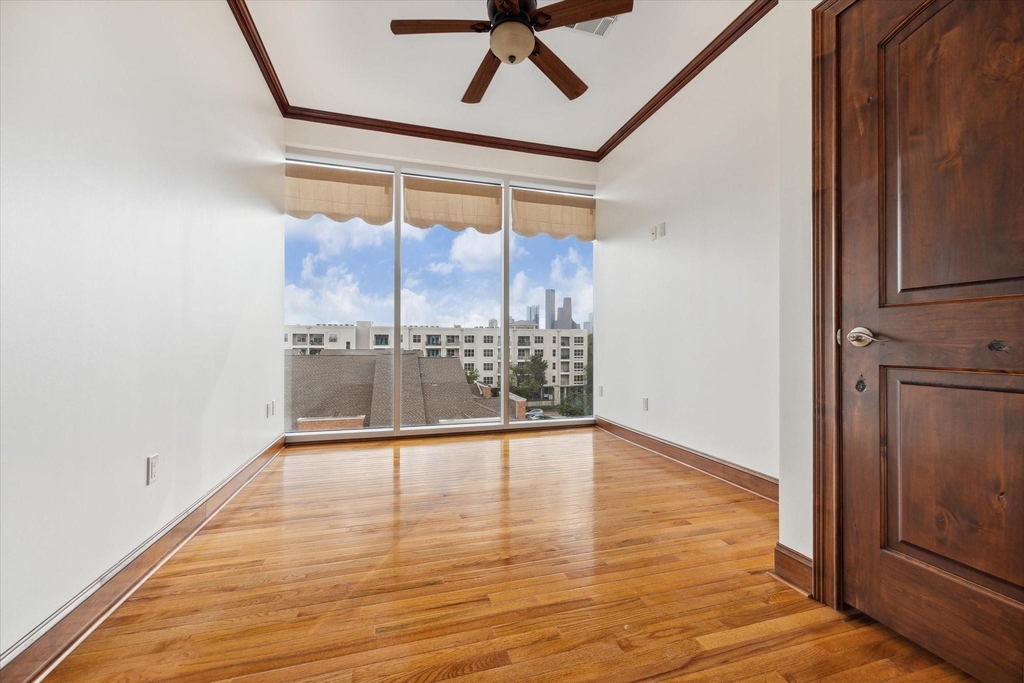 2515 Washington Avenue - Photo 15