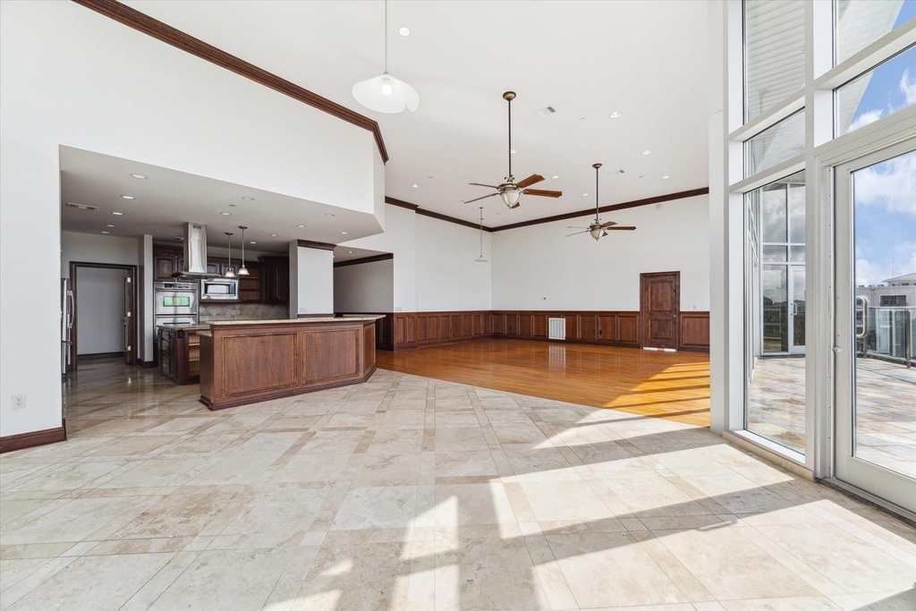 2515 Washington Avenue - Photo 9