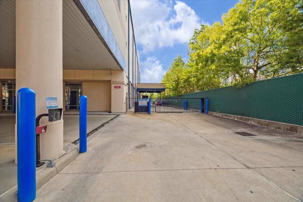 2515 Washington Avenue - Photo 29