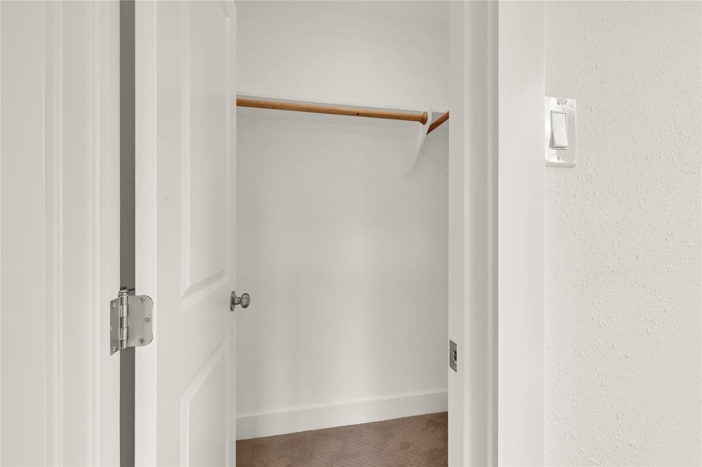 6644 Lawndale Street - Photo 6