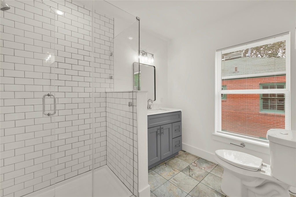 6644 Lawndale Street - Photo 3