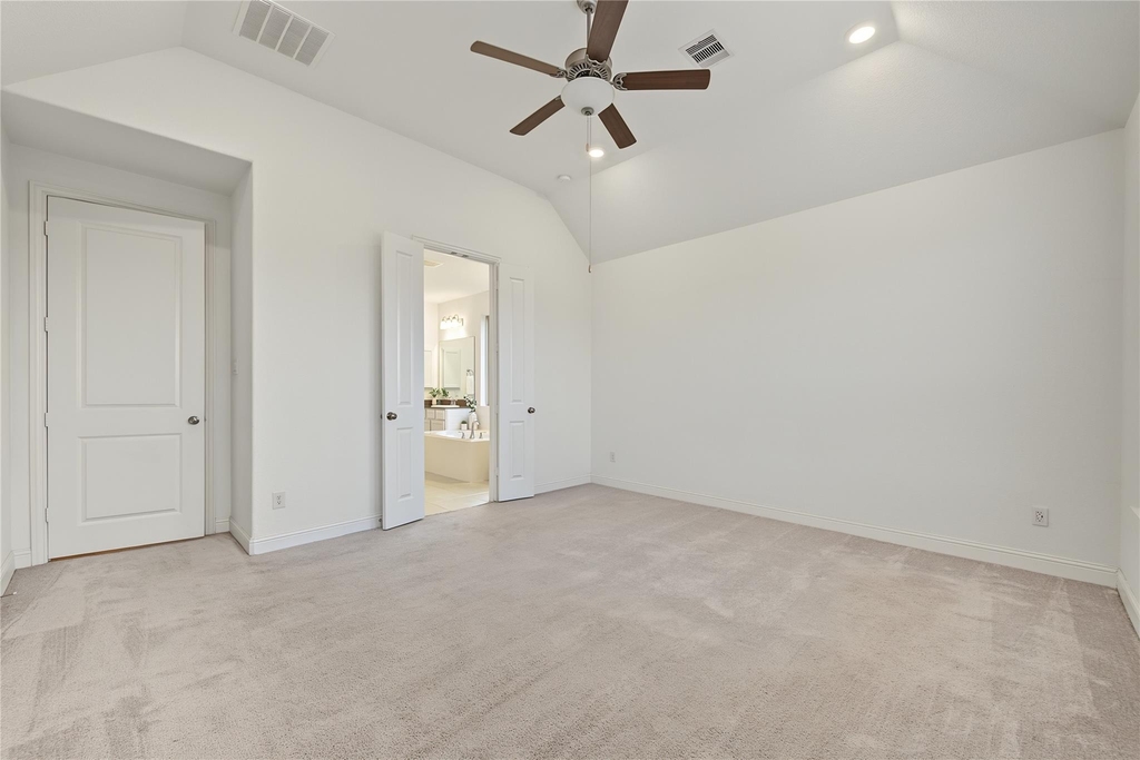 4802 Albany Shores - Photo 10