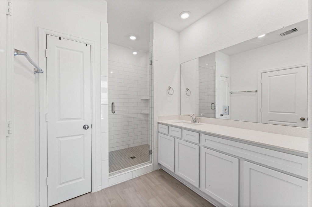 5667 Foggy Vine Court - Photo 15