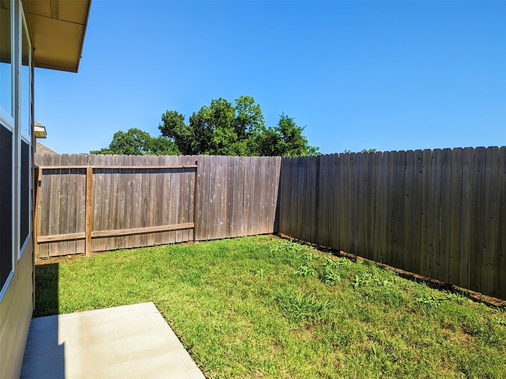 6303 Prince Place Drive - Photo 18