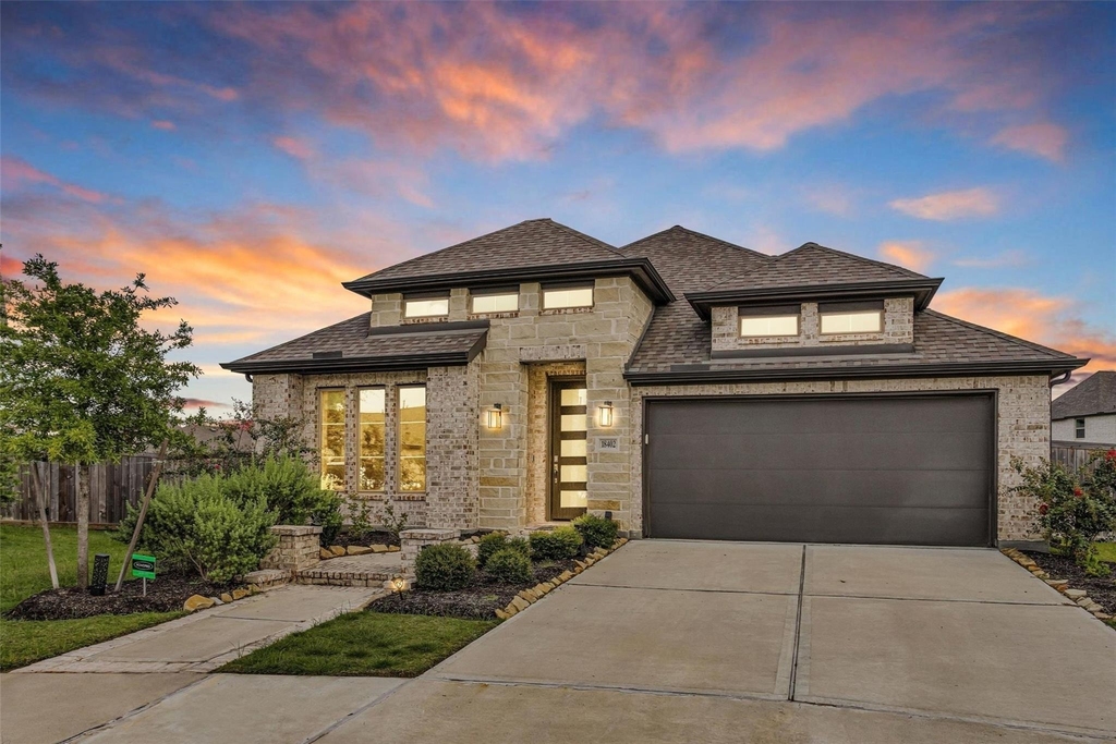 18402 Circle Bar Ranch Court - Photo 0